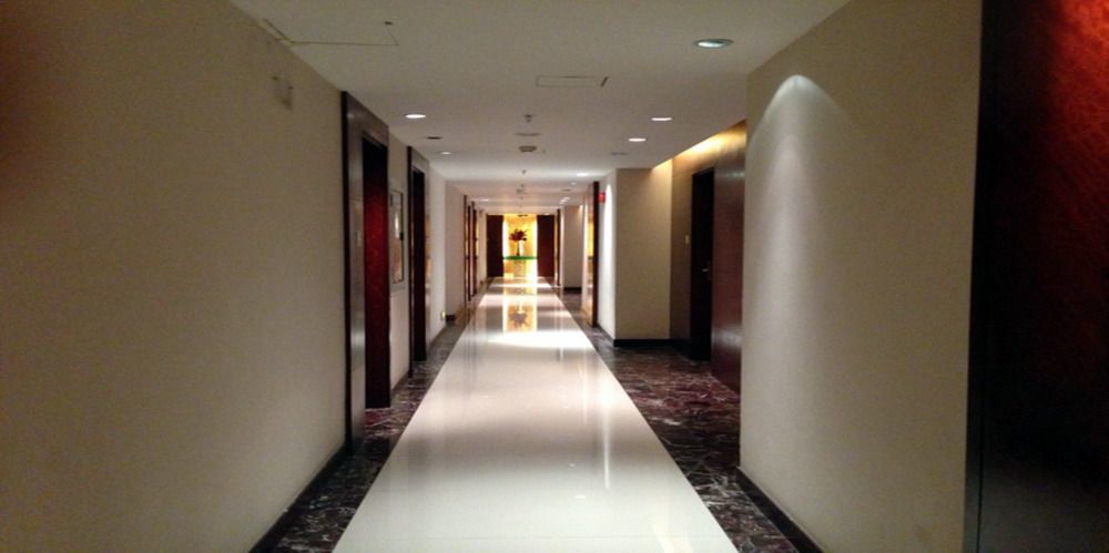 New Times Hotel Shenzhen Railway Station Экстерьер фото