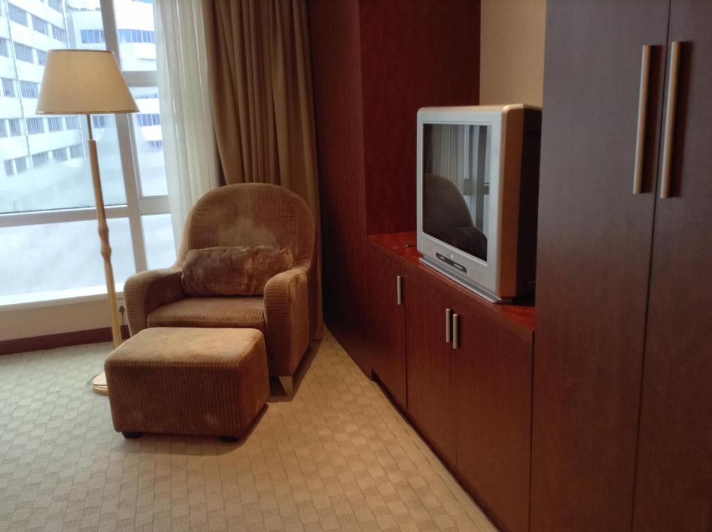 New Times Hotel Shenzhen Railway Station Экстерьер фото